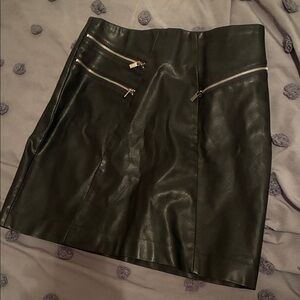 New Look Black Mini Skirt with Zipper Details